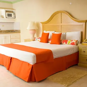 https://golden-sands.comcaribbean.com